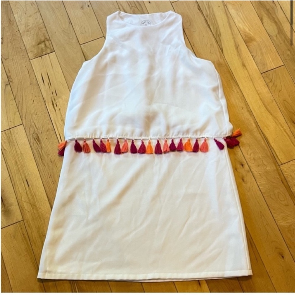 Mott50 UPF 50 dress white lined split back pink orange red tassels extra small